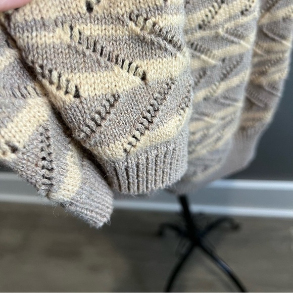 World Market Tan Cream Textured Cardigan Sweater - Picture 4 of 10